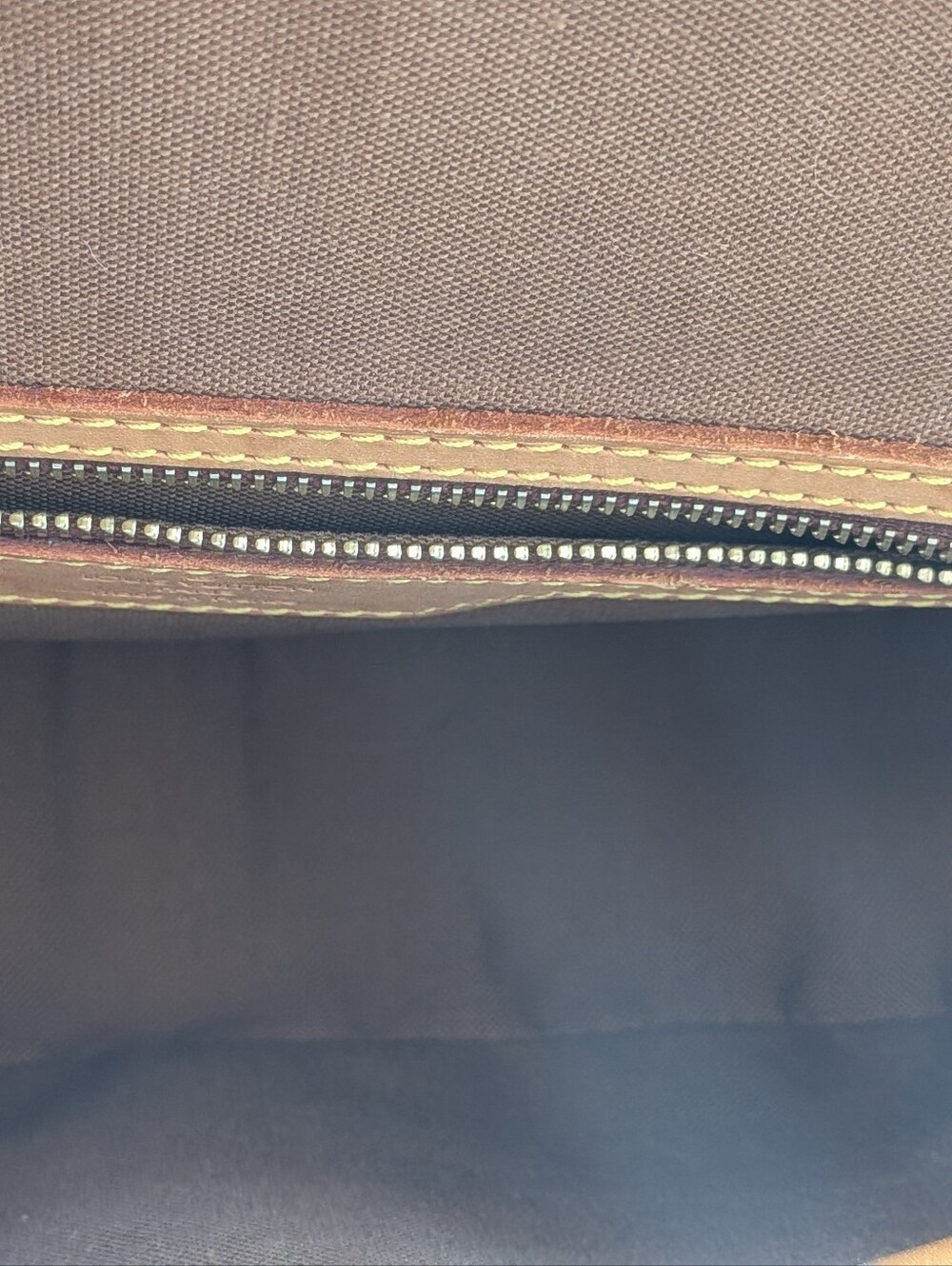 Vintage Louis Vuitton Sologne Crossbody - Picture 11 of 15